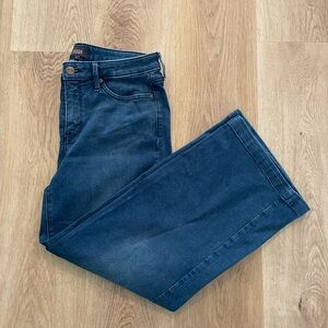 NYDJ Flare Cropped Jeans Dark Wash 6 NWOT